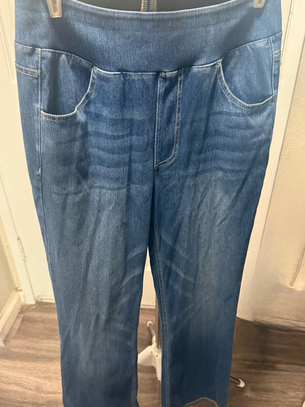 HALARA Medium Blue High-Waist Jeans Sz Large